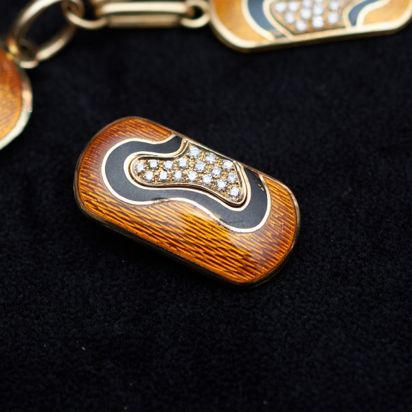 Lot 807 Bvlgari enamel earring