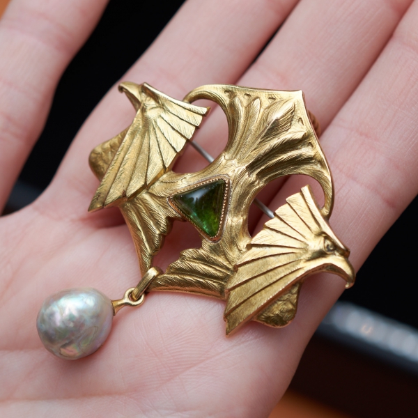 Lot 729 Georges Fouquet brooch