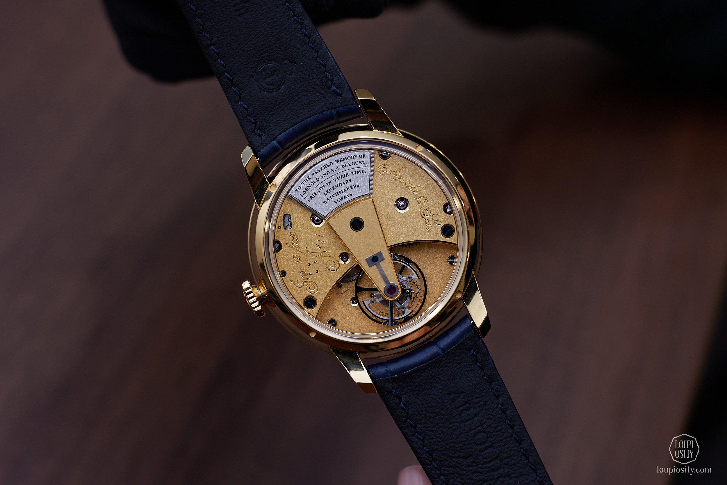 ArnoldSon_WW25_R2A3144