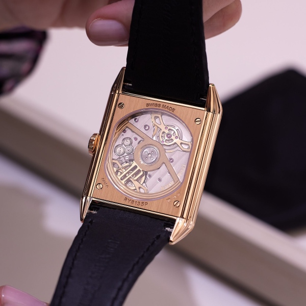 Audemars Piguet Neo Frame Jumping Hour 