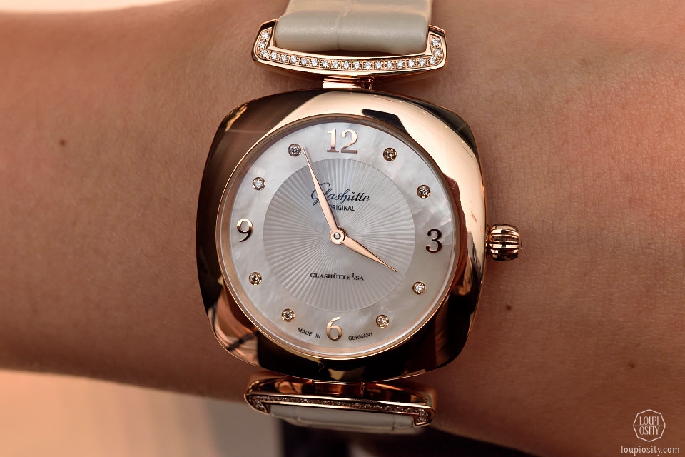 Glashütte Pavonina Red Gold