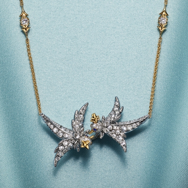 25-06-3239-15B-TMS_TFN-TWO-BIRD-NECKLACE_EXT_4x5_result