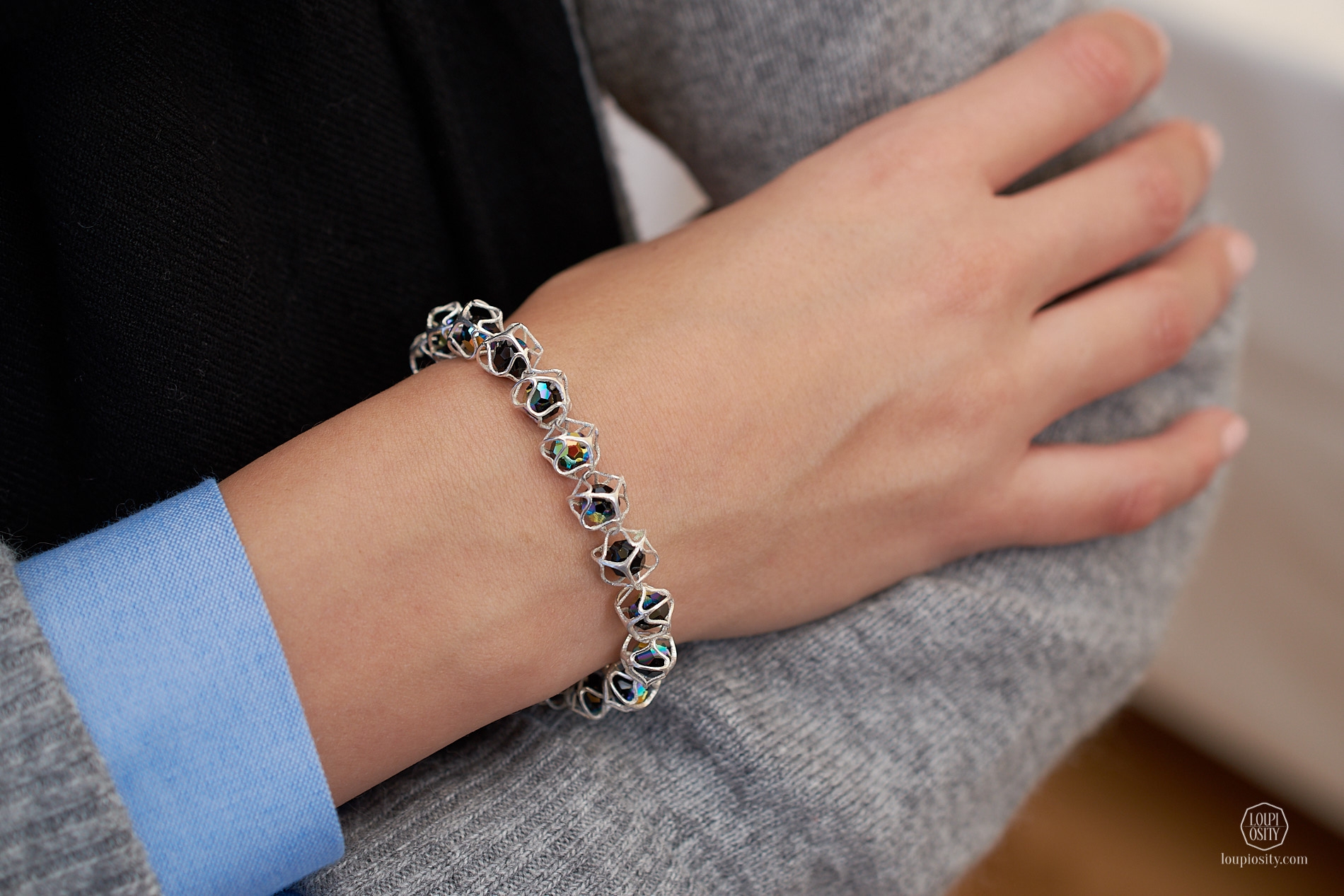 Embrace bracelet