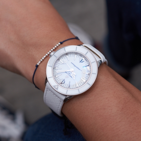 Superocean Heritage 57 Pastel Paradise in white