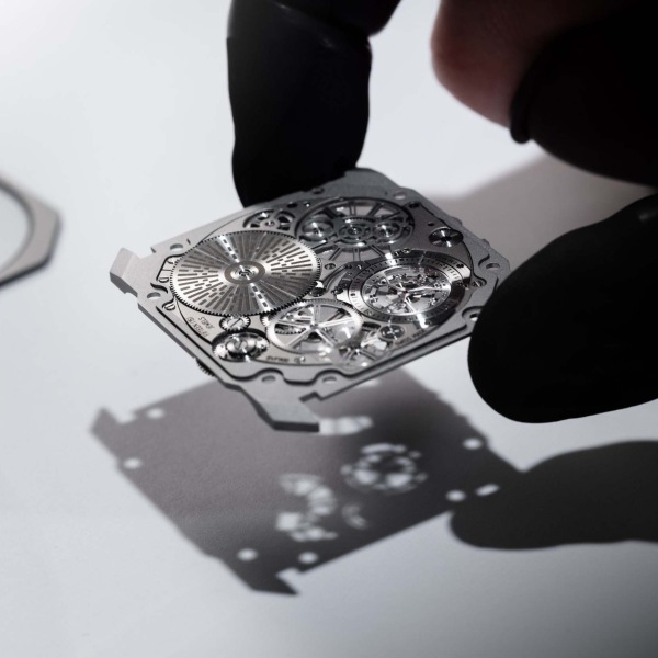 Bvlgari_2025_Octo-Finissimo-Ultra-TB_104313_Craft_010_result