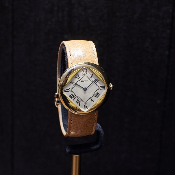 Cartier small Pebble watch, London, 1973
