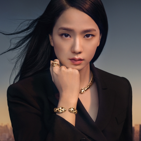Cartier_Panthère-figurative_Jisoo-3_result