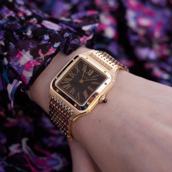 Cartier Santos-Dumont yellow gold with obsidian dial at the Watches & Wonders 2026.