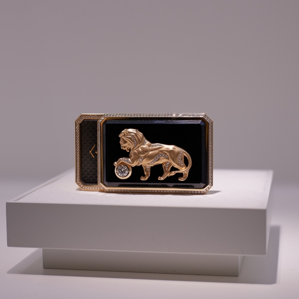 Chanel Secret Lion cuff