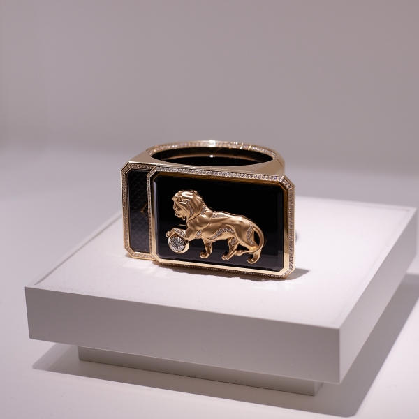 Chanel Secret Lion cuff