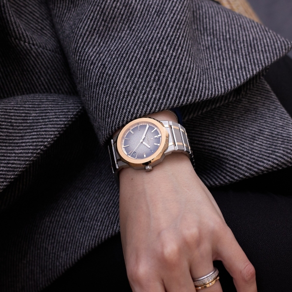 Corum Admiral 