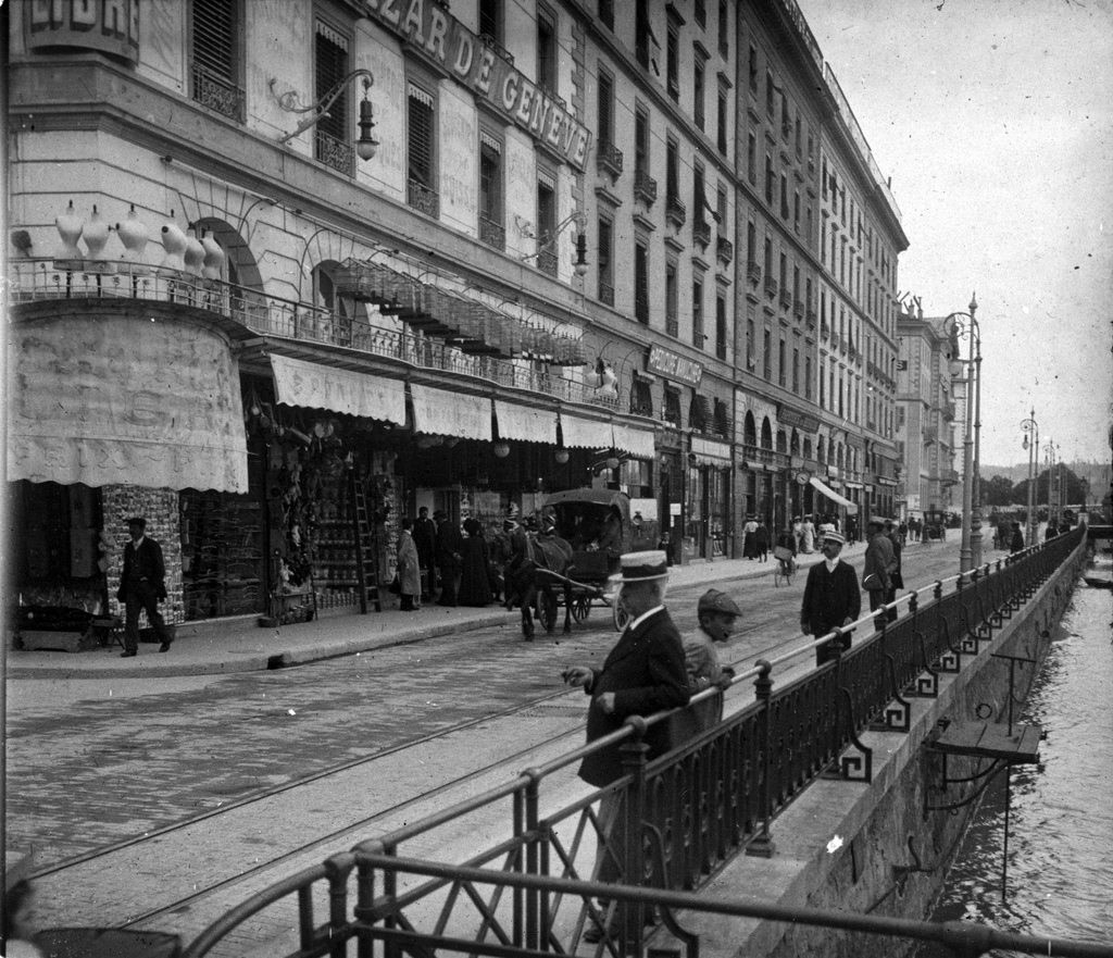 GENEVE - Quai-des-Bergues -©-www.notrehistoire.ch