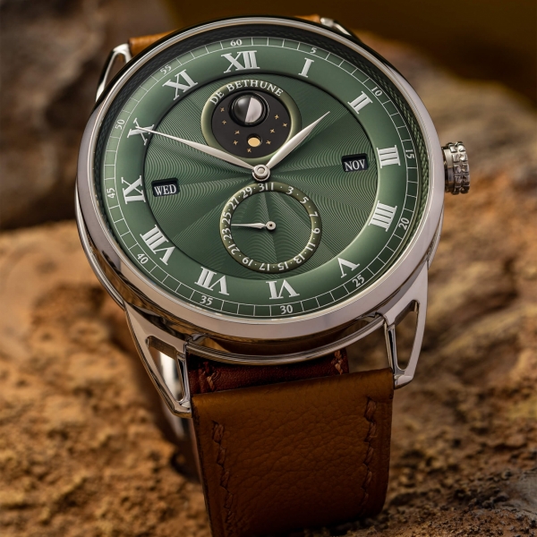 De Bethune DB25QP