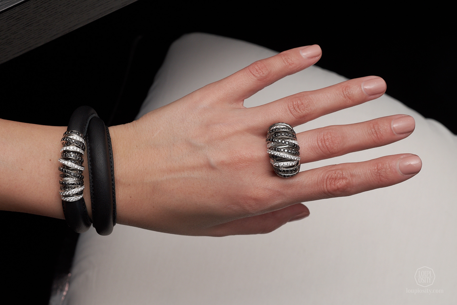Allegra Glow ring