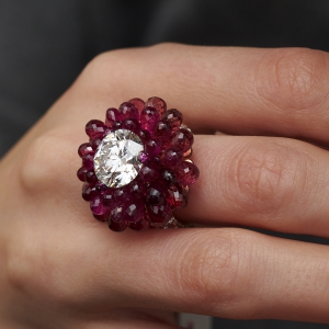 High Jewellery diamond and ruby ring