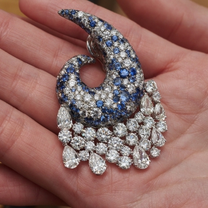diamonds and blue sapphires earrings