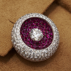 High Jewellery diamond ruby earrings