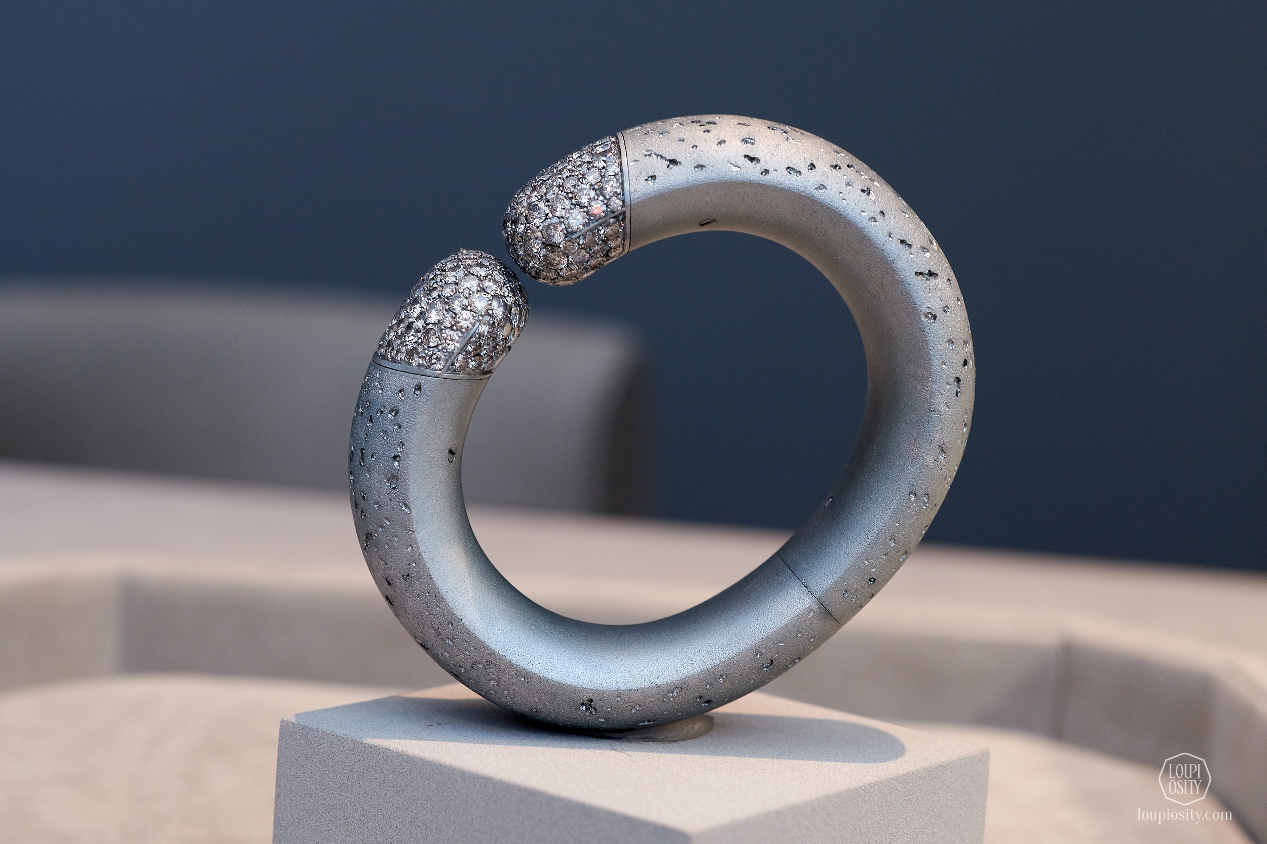 Hemmerle Harmony bangle