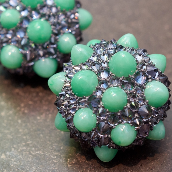 Hemmerle reverse pavé earrings