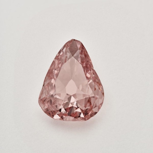 The-Pink-Diamond-seen-from-the-pavillon_result
