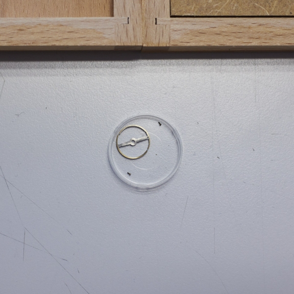 Bi-metallic balance wheel