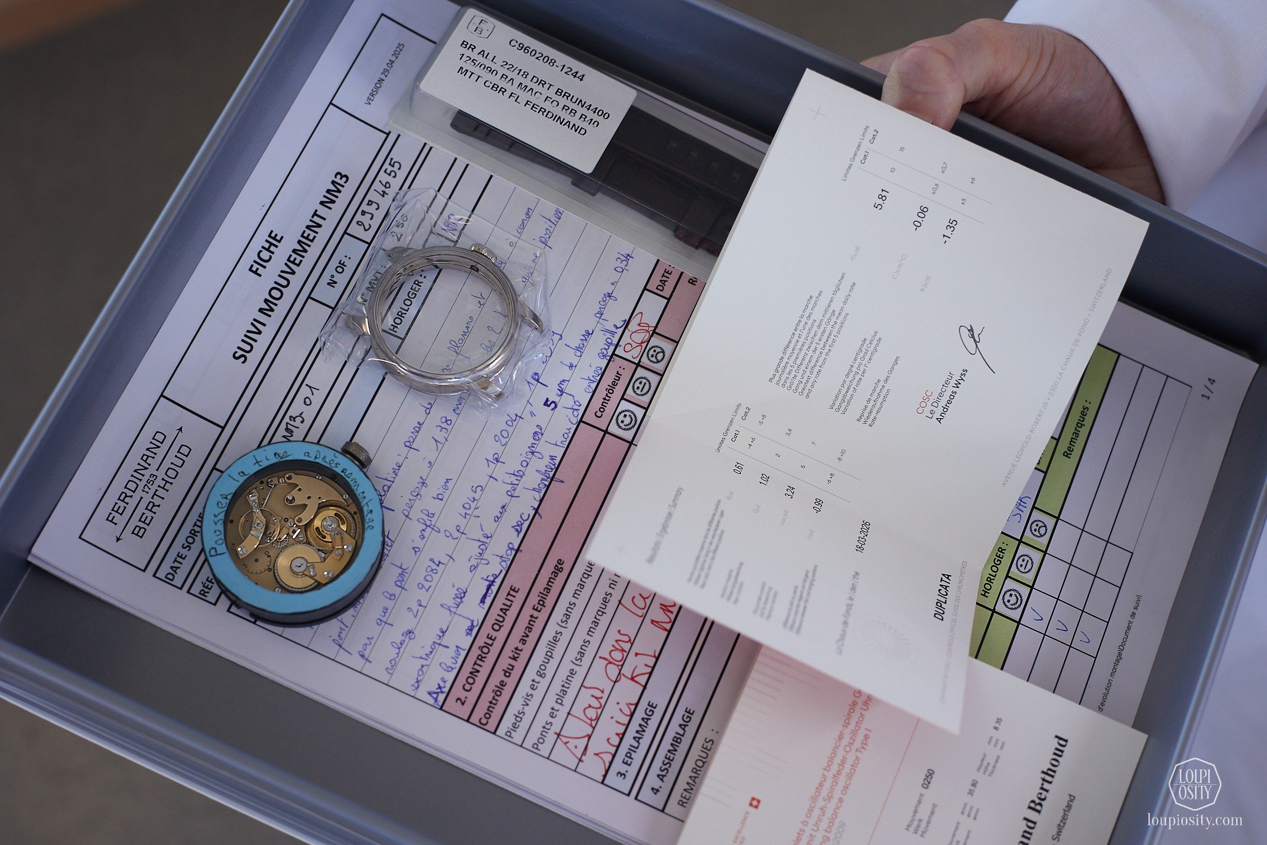 The first of the ten golden Naissance d'une Montre 3 pieces arrived back from the COSC Chronometer Certification test