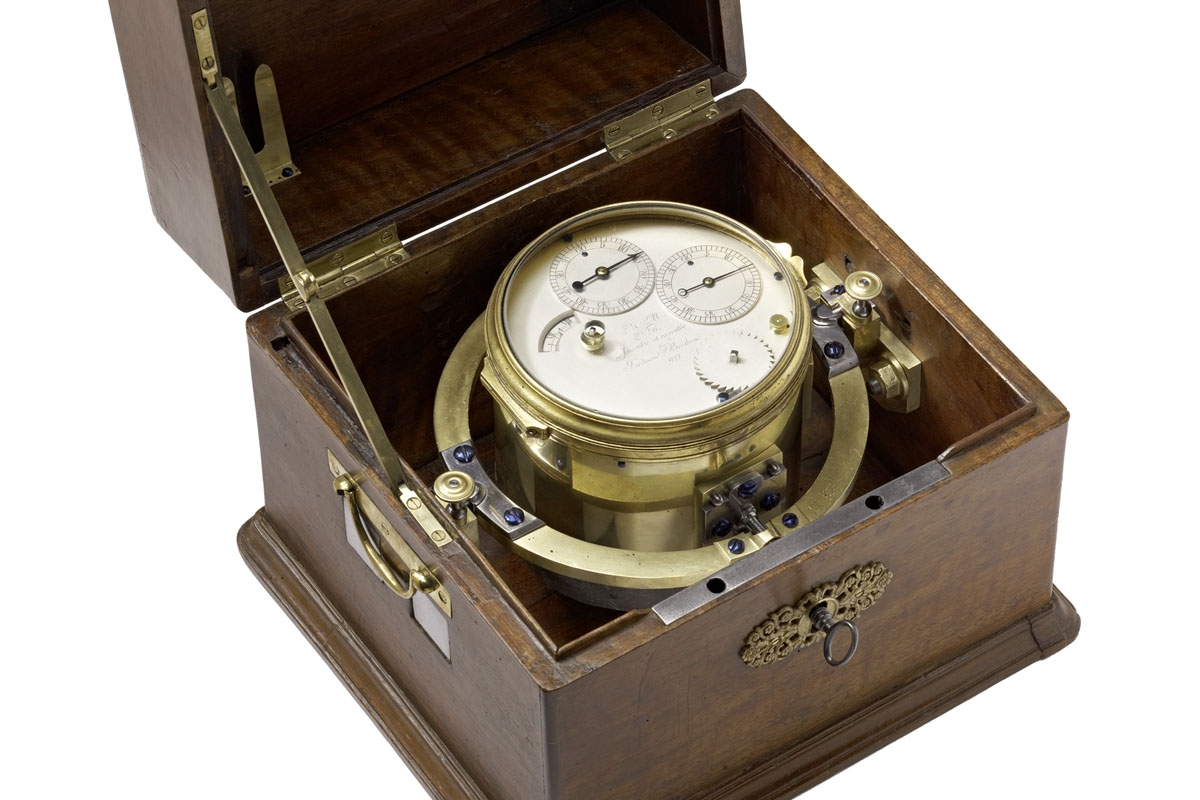 marine-chronometer-fb