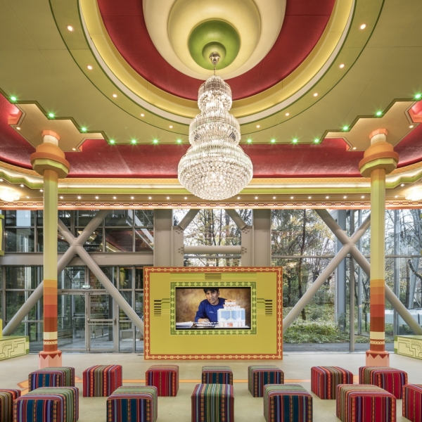 Freddy-Mamani-Salon-de-eventos-2018_Copyright-photographe-©-Luc-Boegly-Artiste-©-Freddy-Mamani_Rights-until-October-1st-2026_result Freddy-Mamani-Salon-de-eventos-2018_Copyright-photographe-©-Luc-Boegly-Artiste-©-Freddy-Mamani_Rights-until-October-1st-2026_result