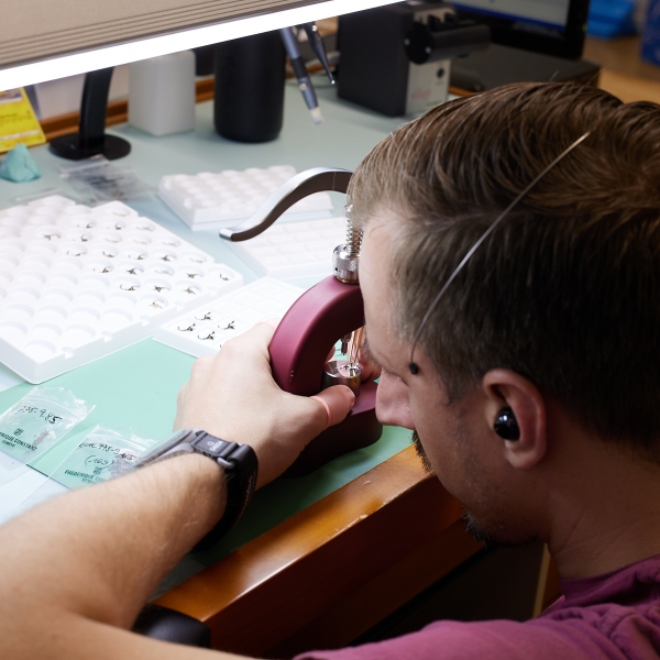 Frederique Constant Manufacture , T.1