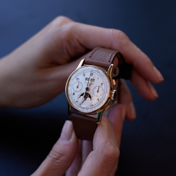 Lot 188, Patek Philippe, Ref. 1518 in pink gold