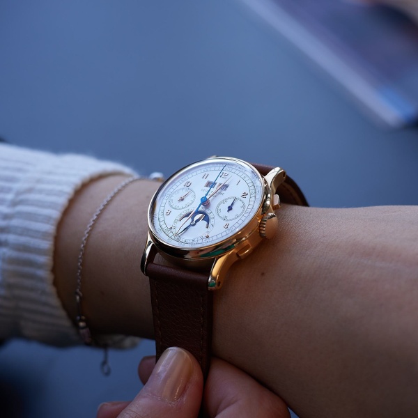 Lot 188, Patek Philippe, Ref. 1518 in pink gold