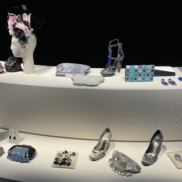 2025-10-10-12.01.44_result 2025-10-10-12.01.44_result