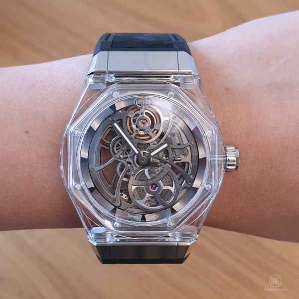 Girard-Perregaux Laureato