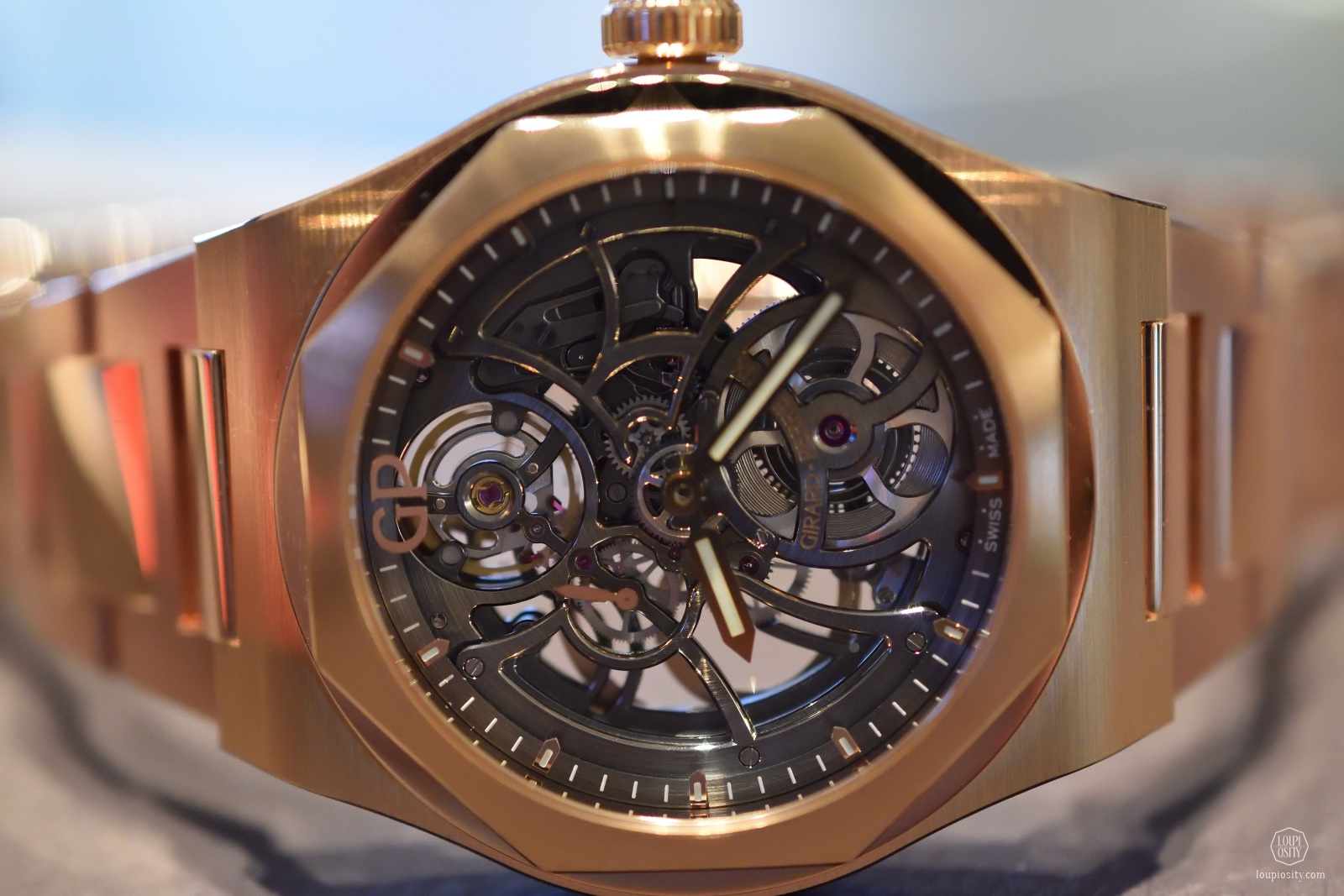 Laureato Skeleton