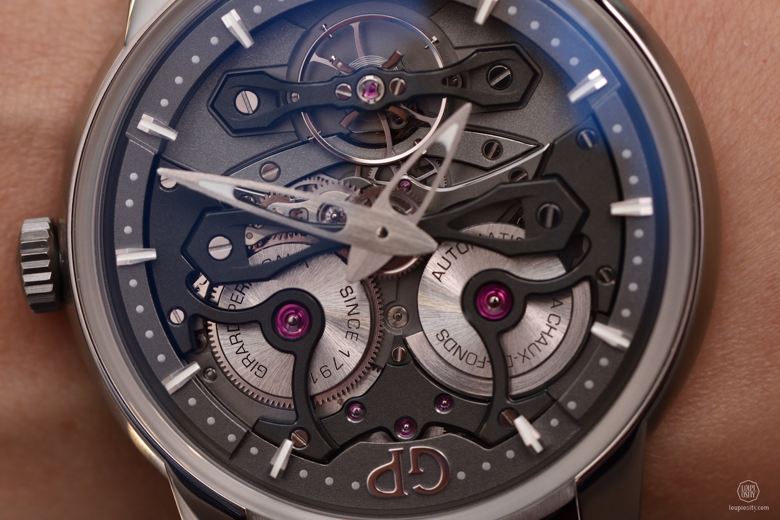 Girard-Perregaux Neo-Bridges Automatic Titanium
