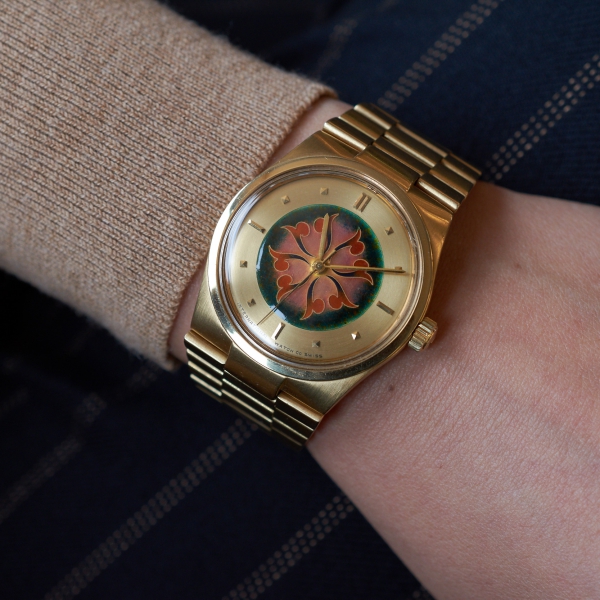 Lot 181 IWC Yacht Club model with enamel dial