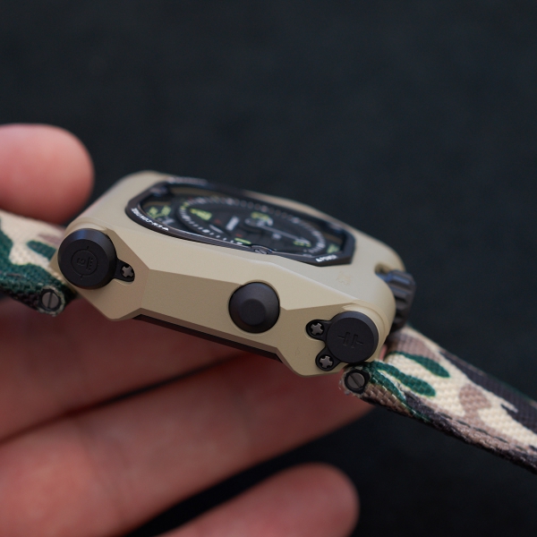 URWERK EMC Time Hunter Desert Sage