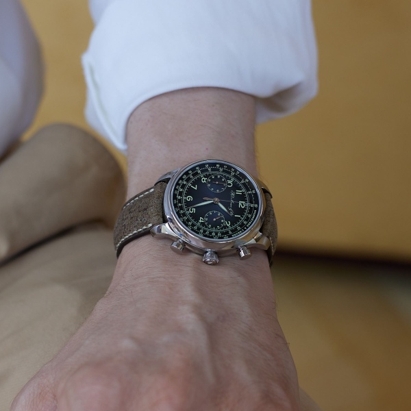 Endeavour Chronograph Compax
