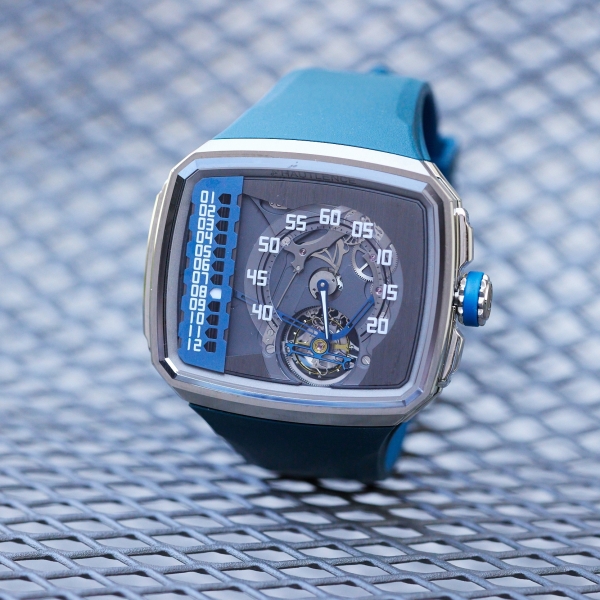 Hautlence Linear Series 1
