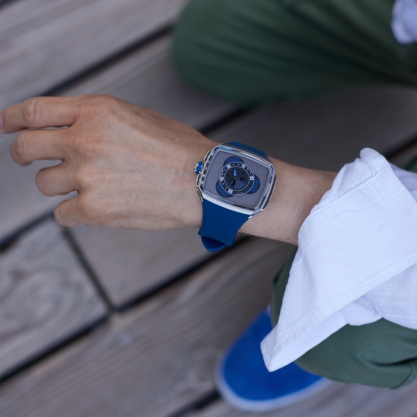Hautlence Vagabonde Series 4