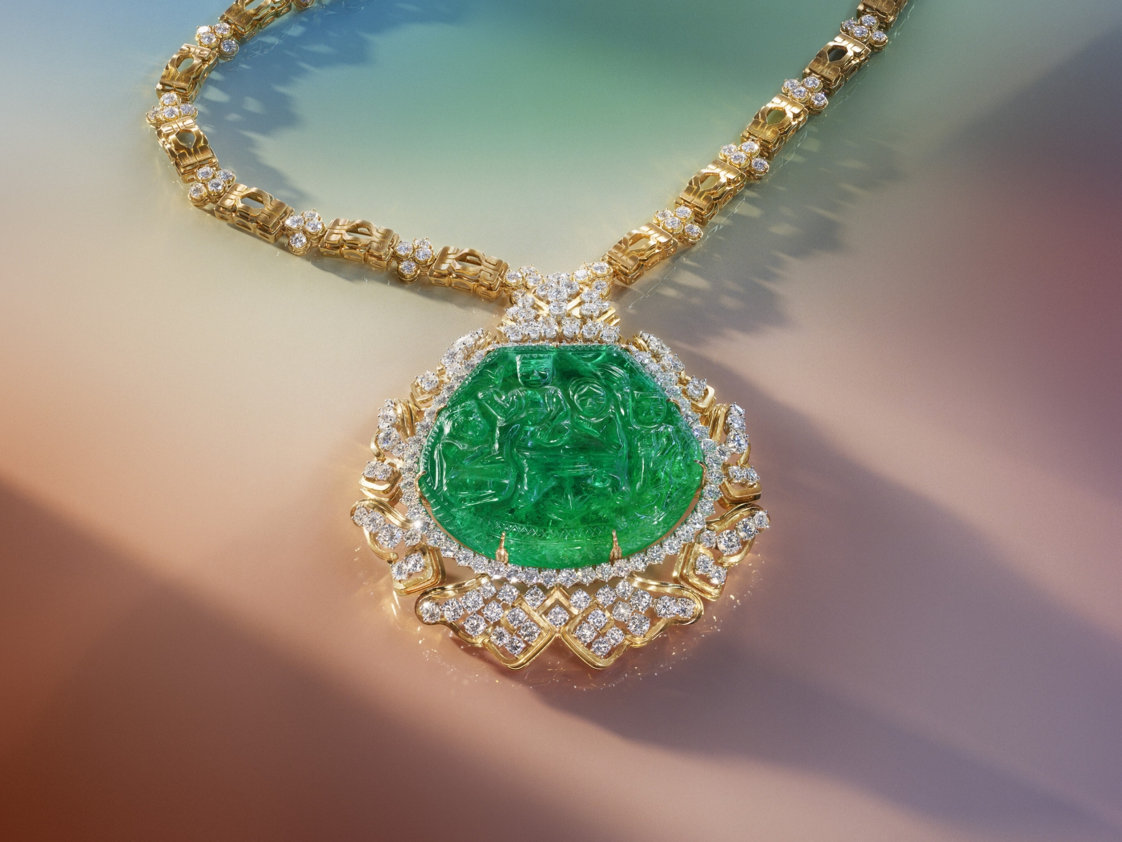 Lot-253-Harry-Winston-The-Great-Mughal-necklace_result
