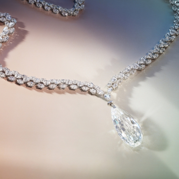 Lot-46-Harry-Winston-The-Briolette-of-India_result