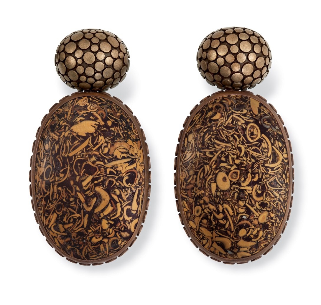 hemmerle-earrings-fossil-shellstones-gold-bronze-0220-15