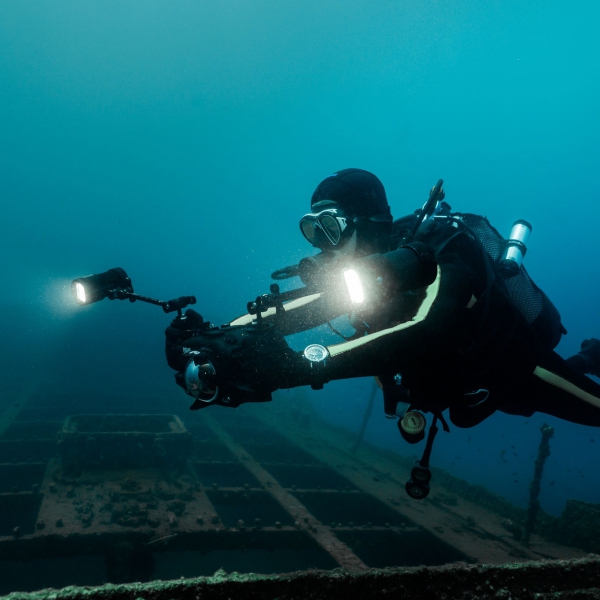 IWC_Cousteau-Divers