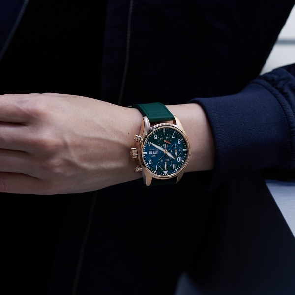 Pilot's Watch Chronograph 41  - 5N gold, green dial