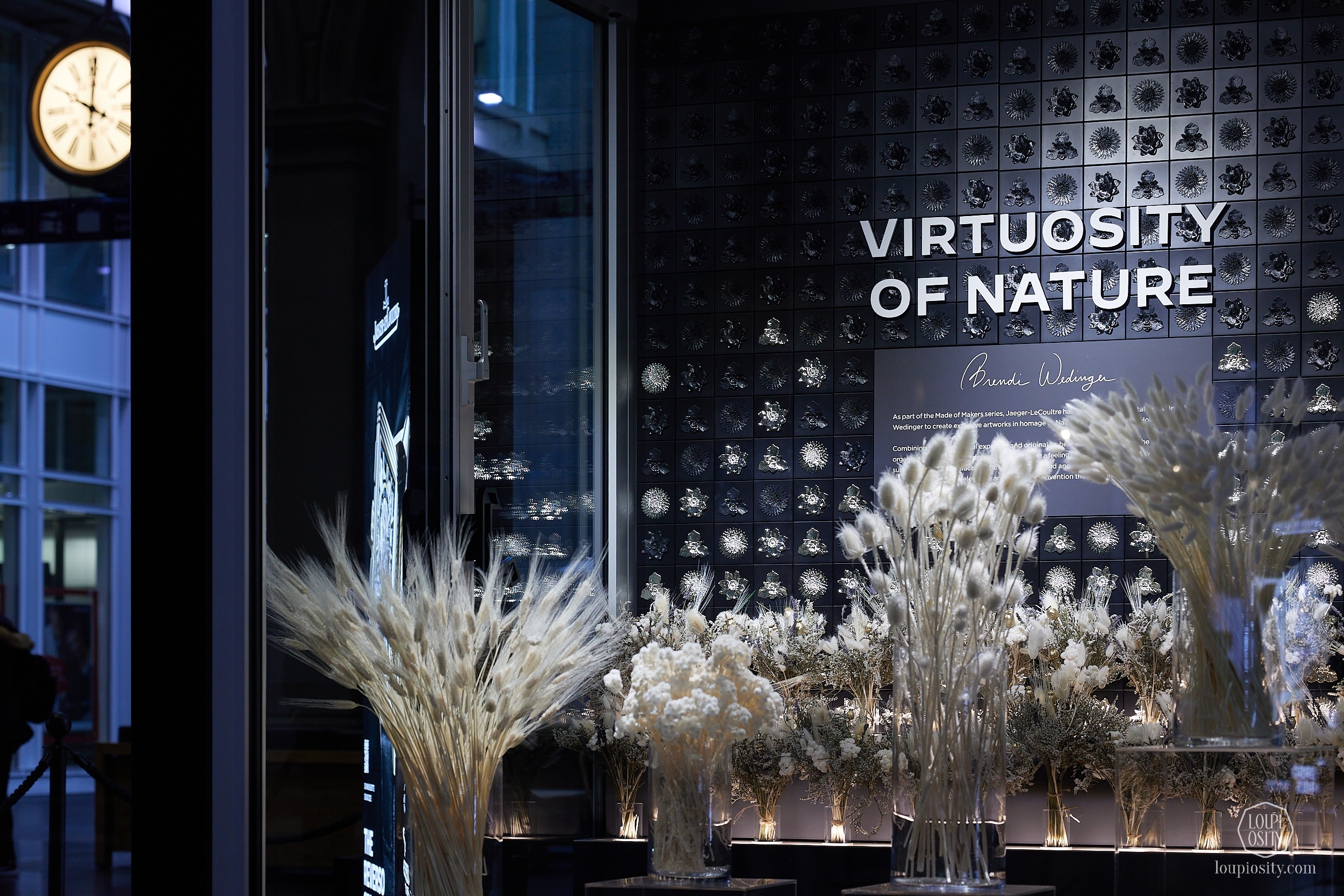 Jaeger-LeCoultre Reverso pop-up at the Zürich HB 10.2023
