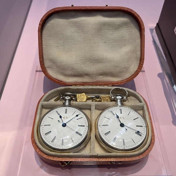 Léo Juvet, two watches
