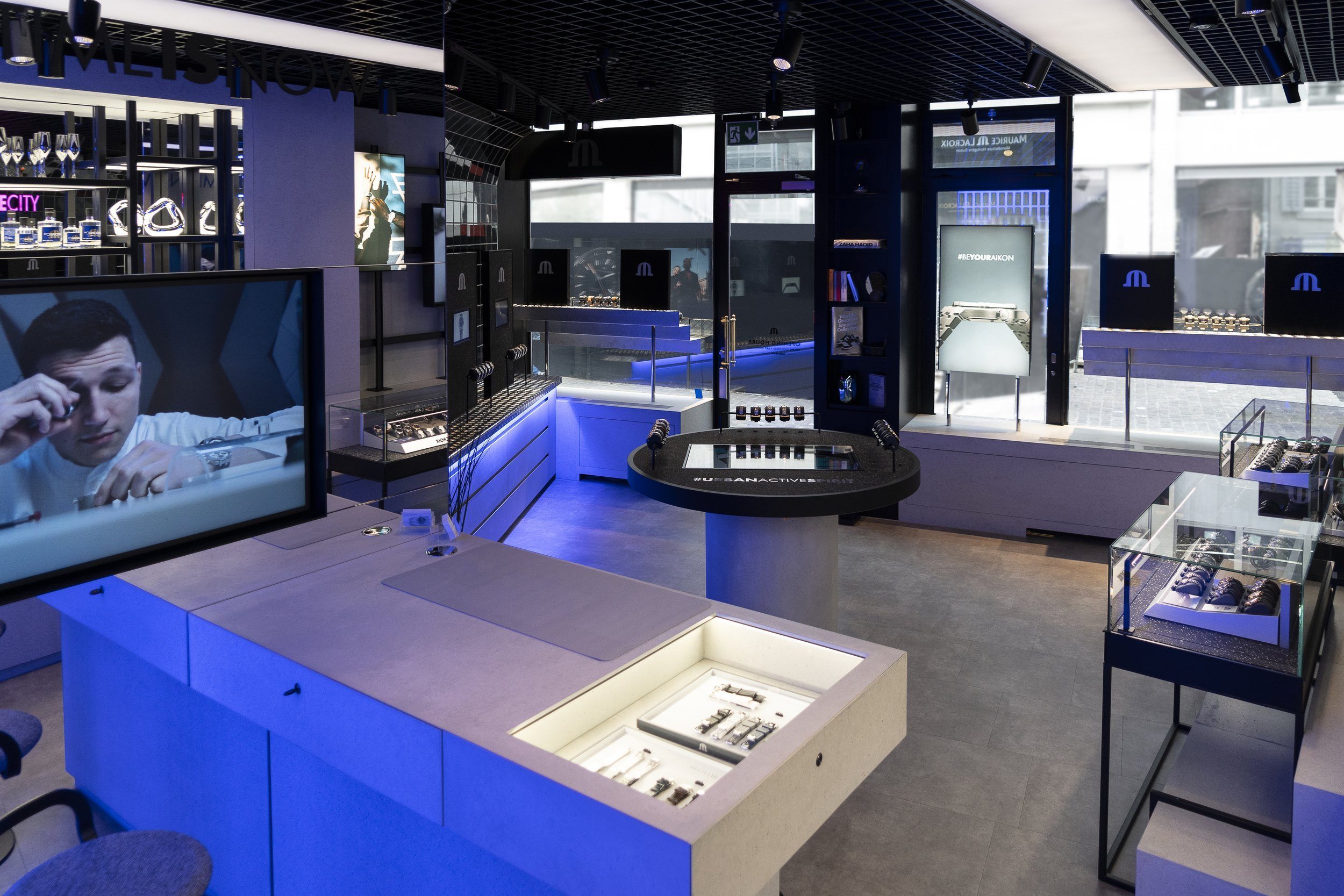 Maurice Lacroix  Zurich boutique