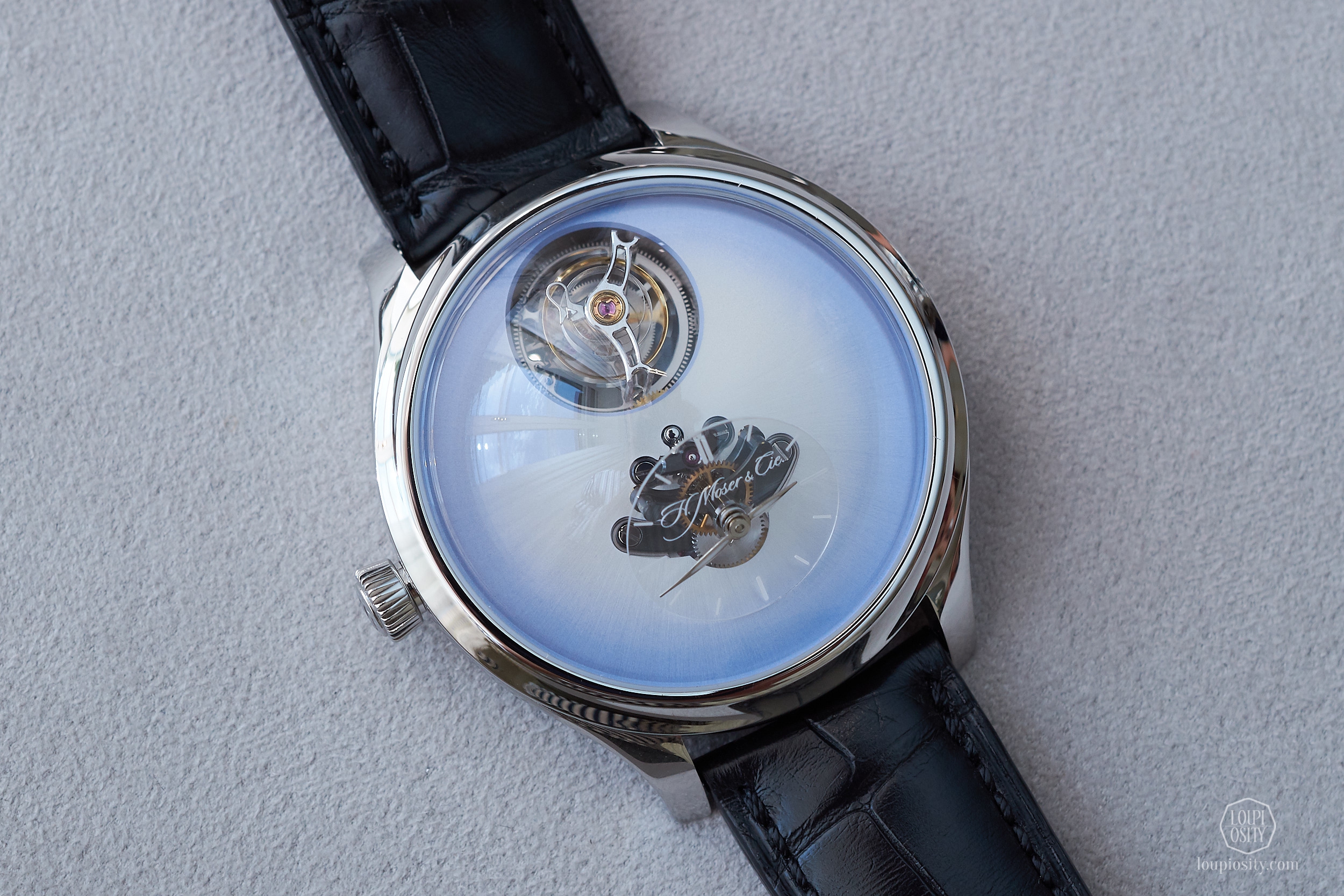 Endeavour Cylindrical Tourbillon H. Moser × MB&F, ice blue fumé dial