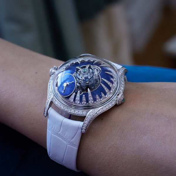 MB&F x Emmanuel Tarpin: LM FlyingT "Ice"